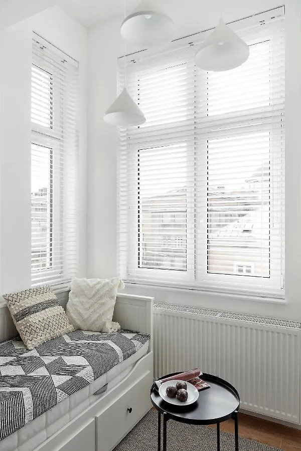 Dluga 18 Apartament Premium Z Antresola بوزنان