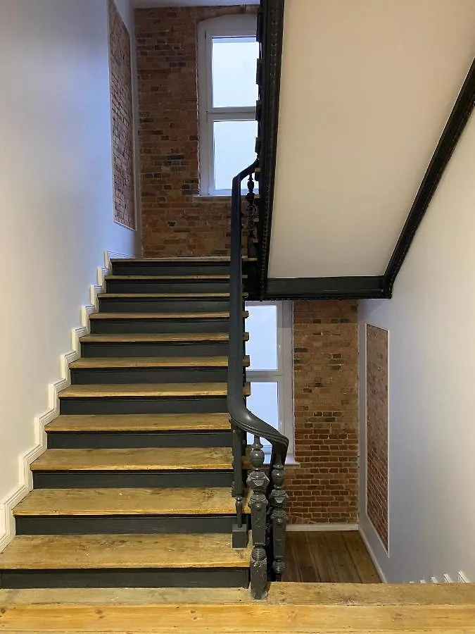 Dluga 18 Apartament Premium Z Antresola بوزنان شقة